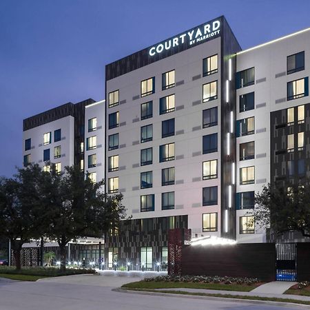 Courtyard By Marriott Houston Heights/I-10 Otel Dış mekan fotoğraf