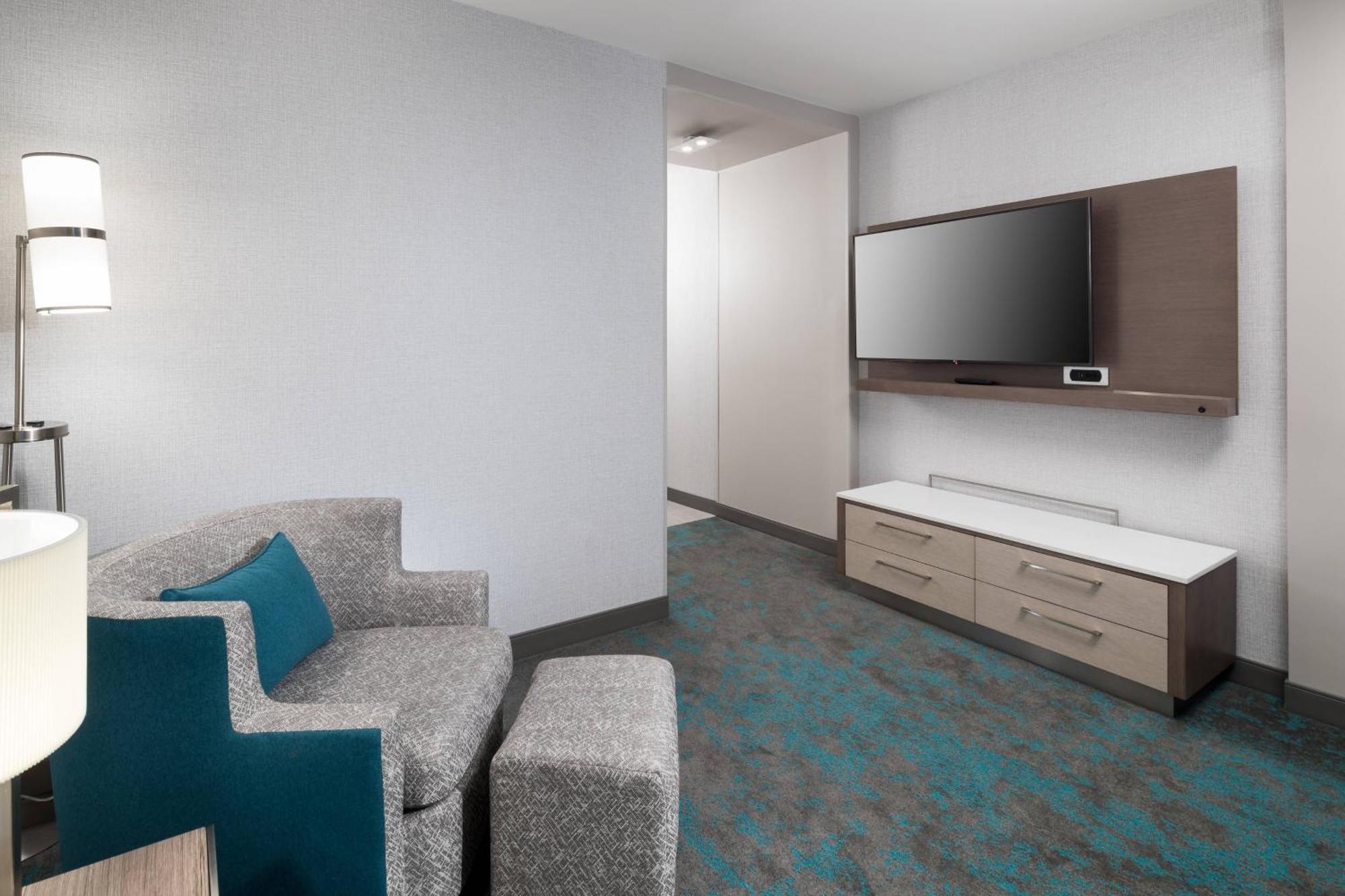 Courtyard By Marriott Houston Heights/I-10 Otel Dış mekan fotoğraf